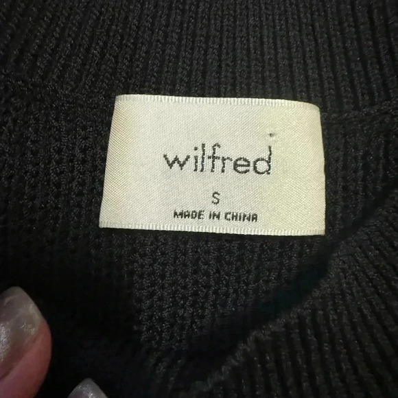 SIZE S NWOT BLACK TANK - Picture 4 of 5